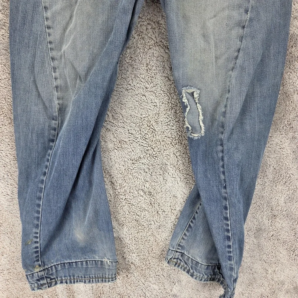 VTG Levis Engineered Jeans Mens Blue Twisted Buckle Back One Pocket Fits 30x30
